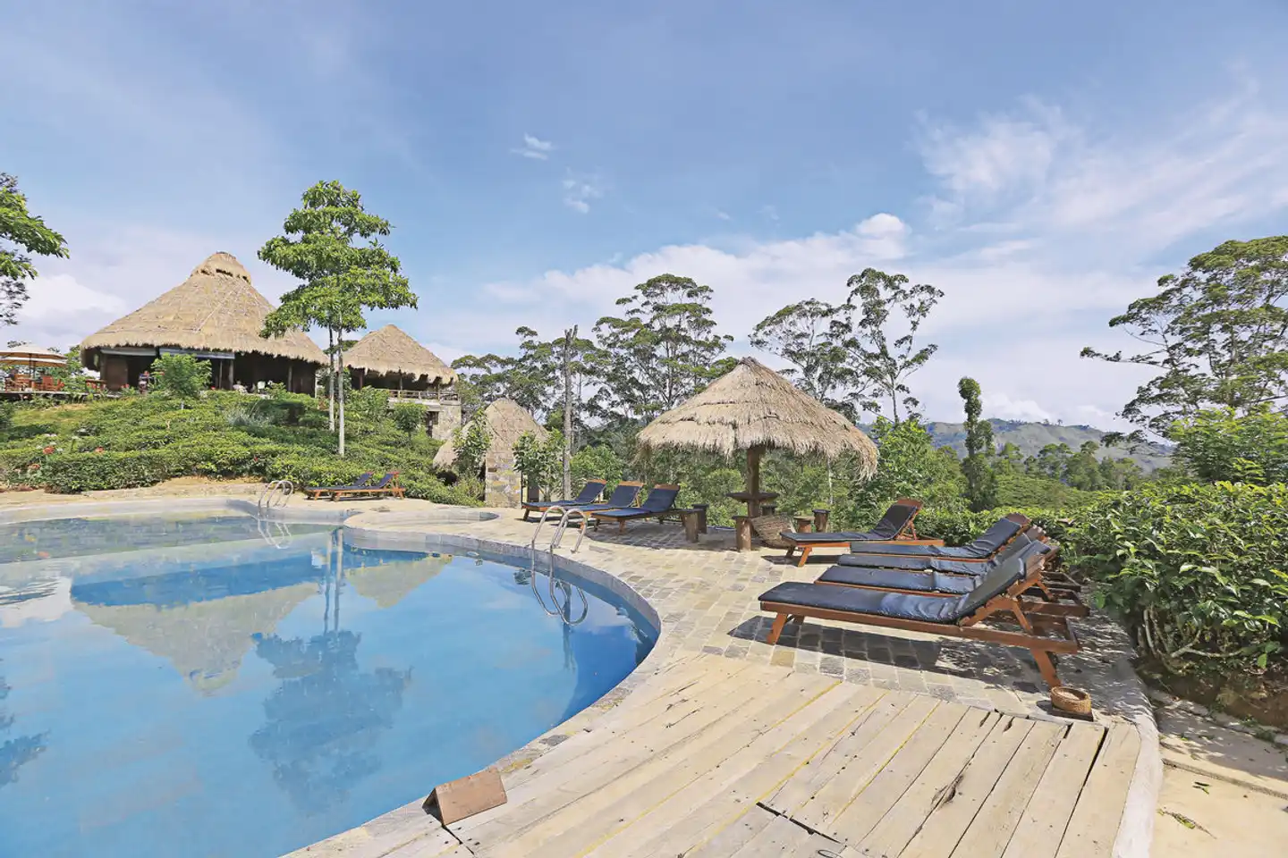 98 Acres Resort & Spa Pool