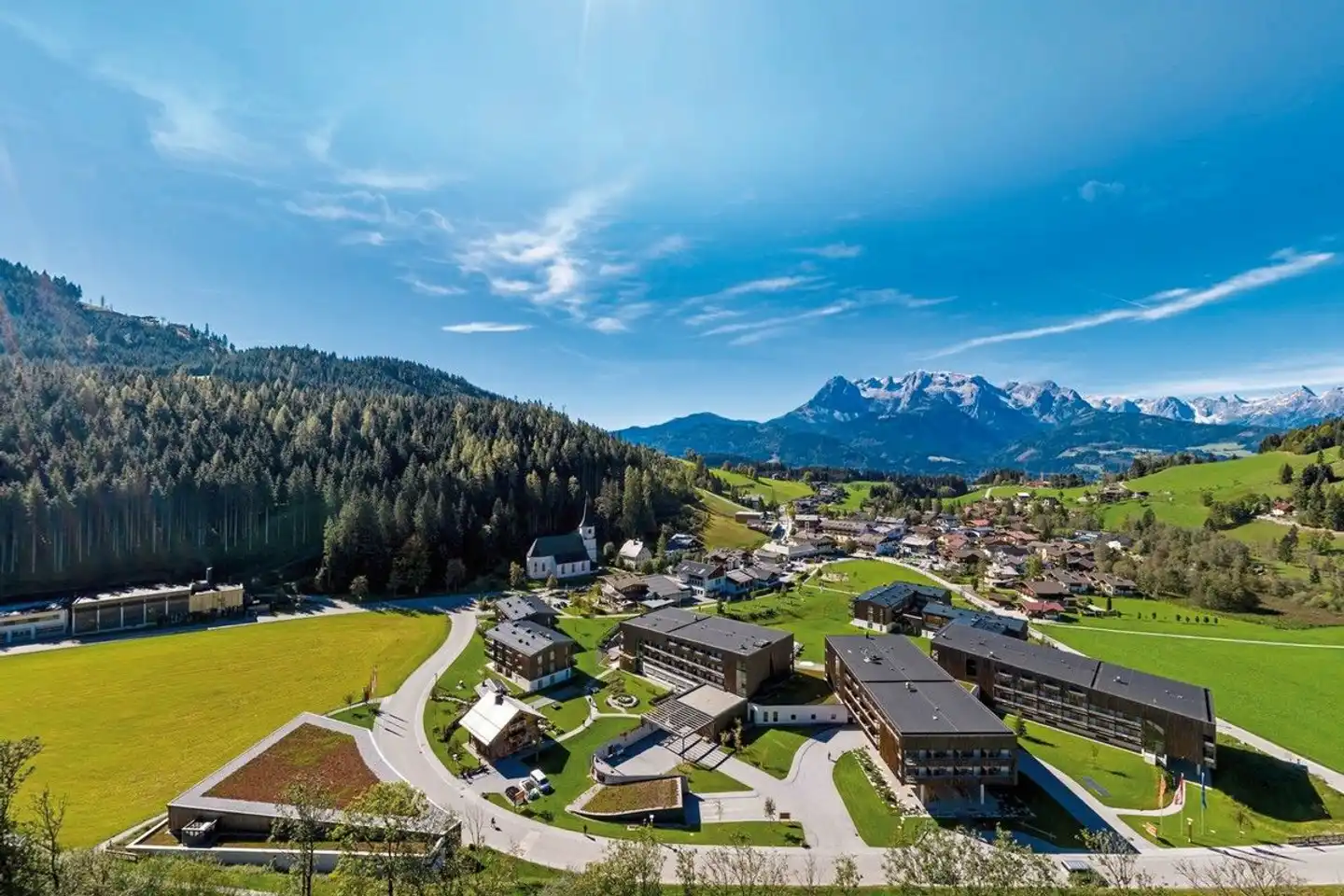 aja Bergresort Werfenweng Hotel Landschaft