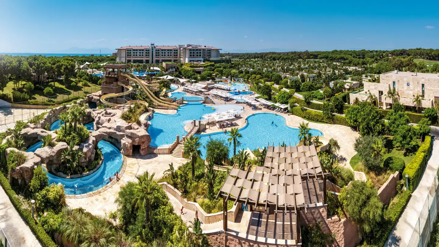 Regnum Carya Aussenansicht