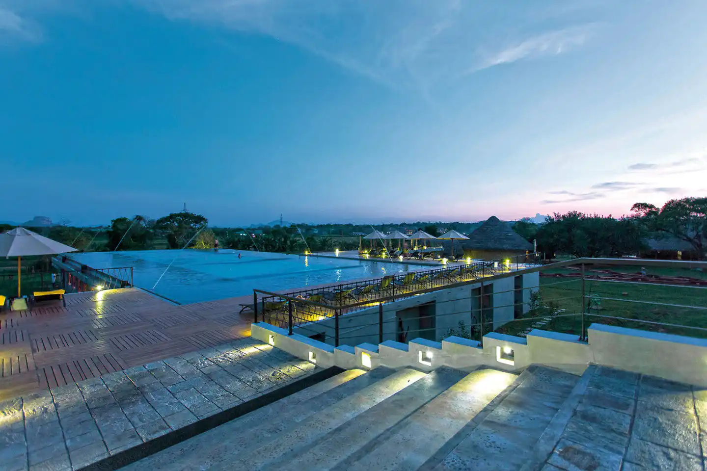 Aliya Resort & Spa Terrasse