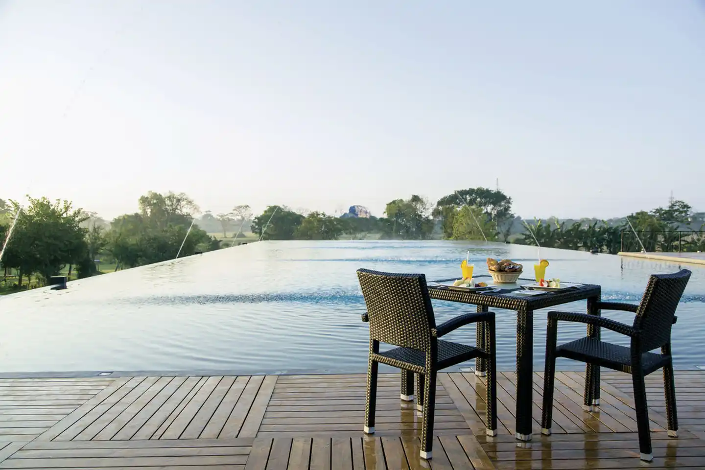 Aliya Resort & Spa Terrasse