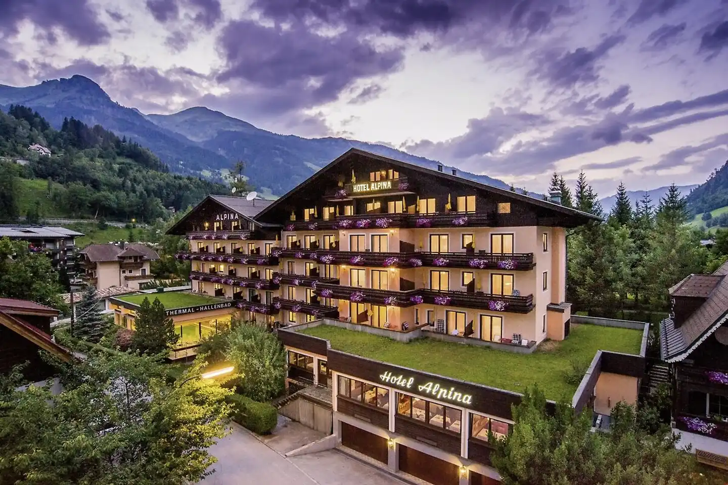 Alpina Aussenansicht
