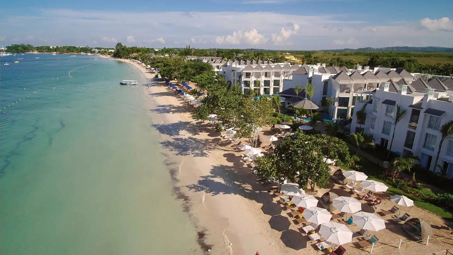 Azul Beach Resort Negril Aussenansicht