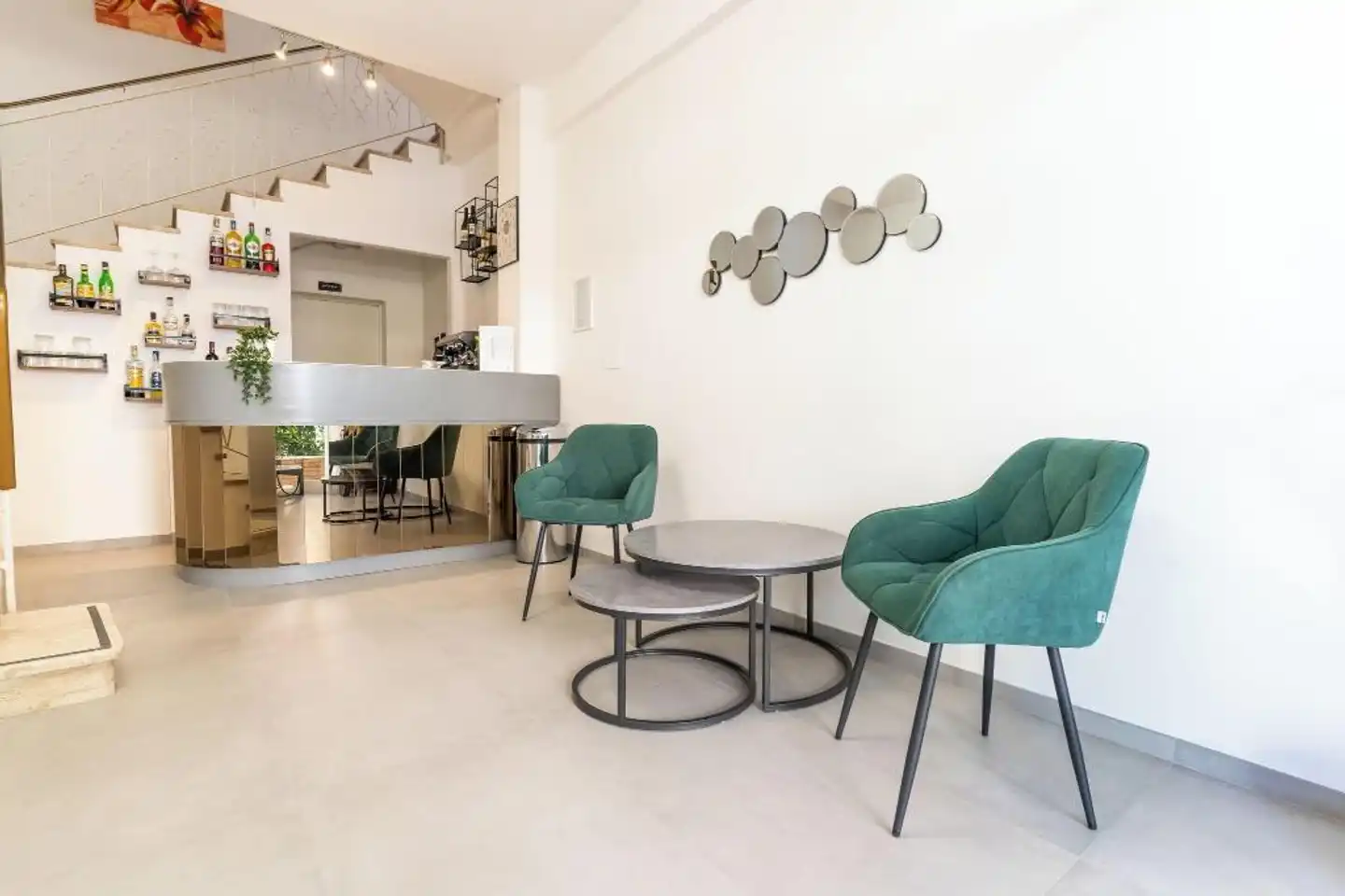 Hotel Mara Lobby
