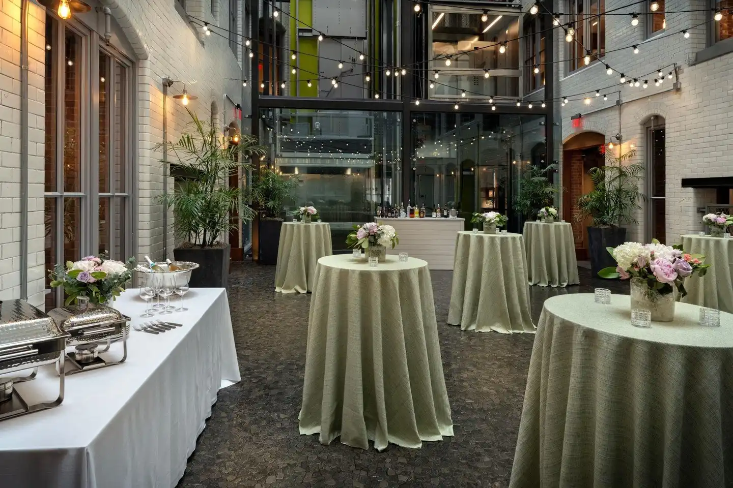 Residence Inn by Marriott Boston Downtown/Seaport Restaurant