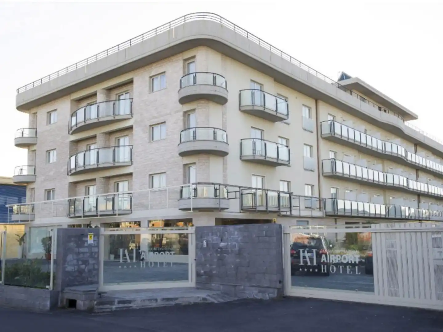 Catania International Airport Hotel Aussenansicht