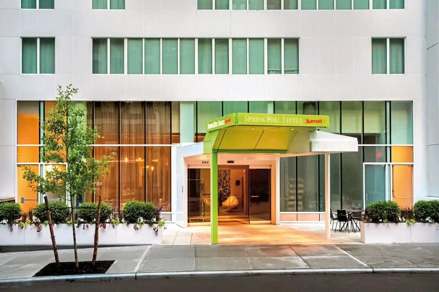 SpringHill Suites by Marriott New York Midtown Manhattan/Fifth Avenue Aussenansicht