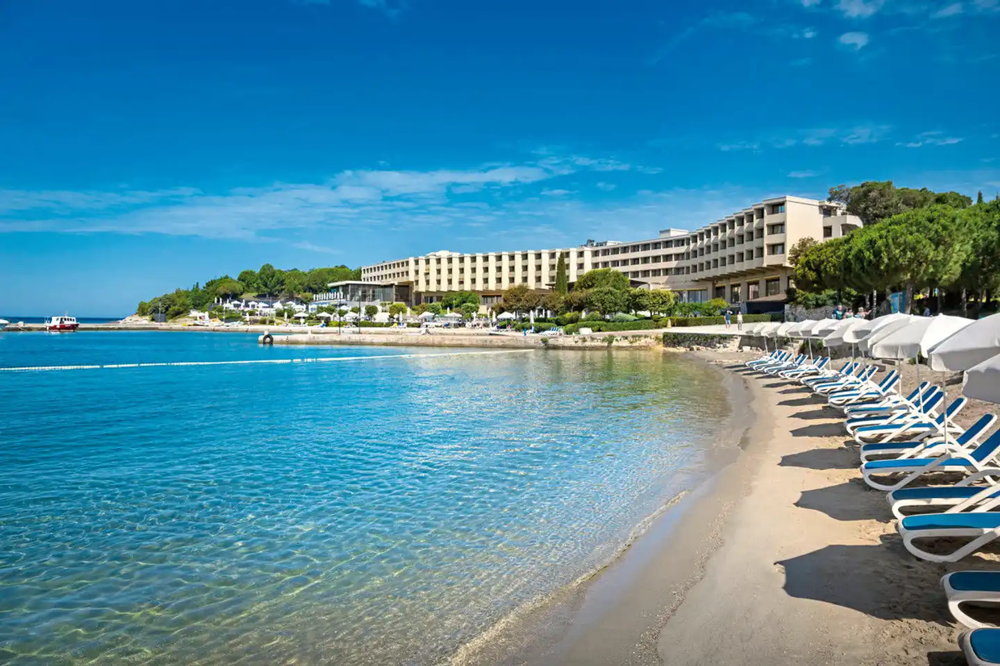 Island Hotel Istra Aussenansicht