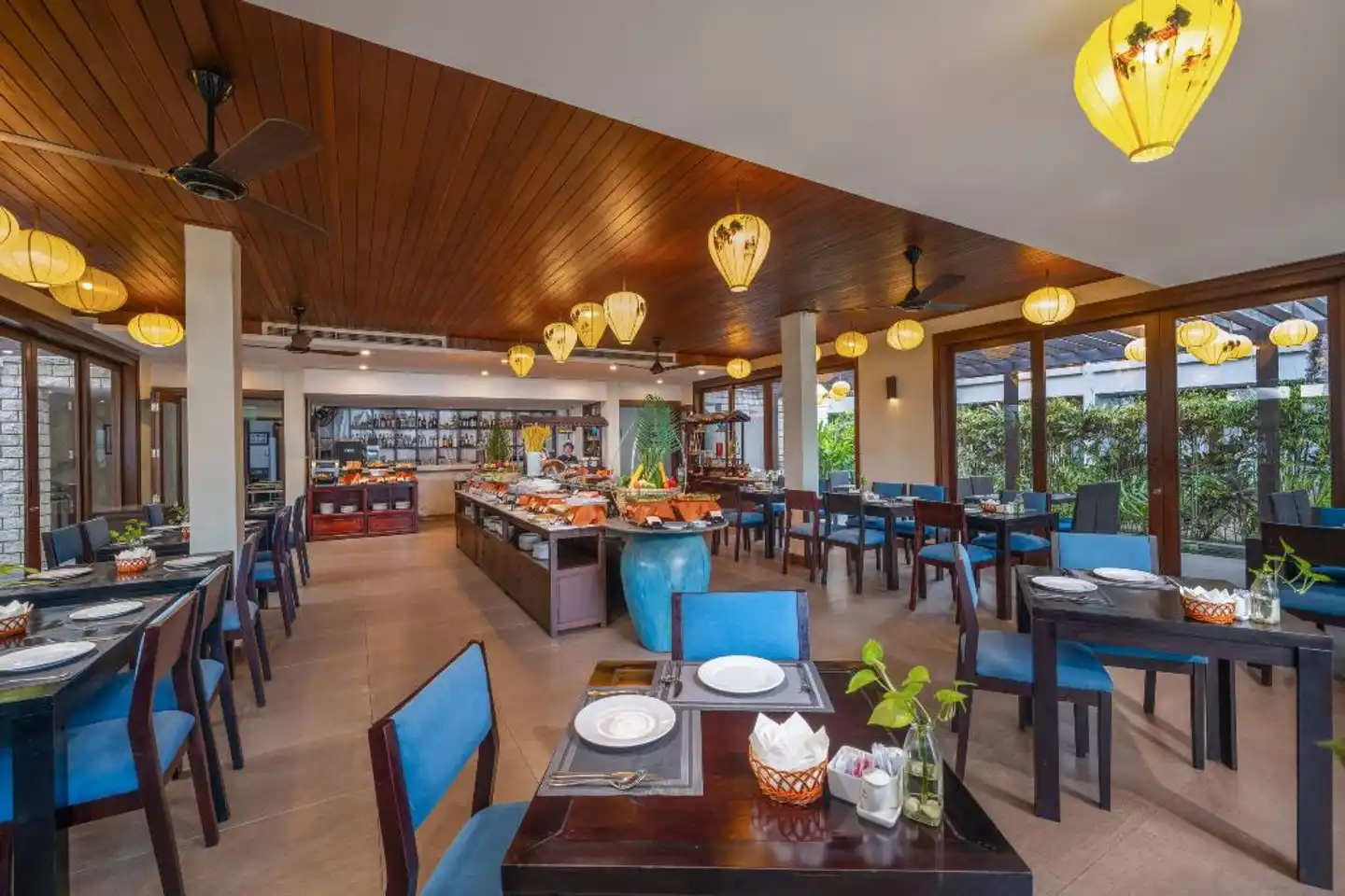 Emerald Hoi An Riverside Resort Restaurant