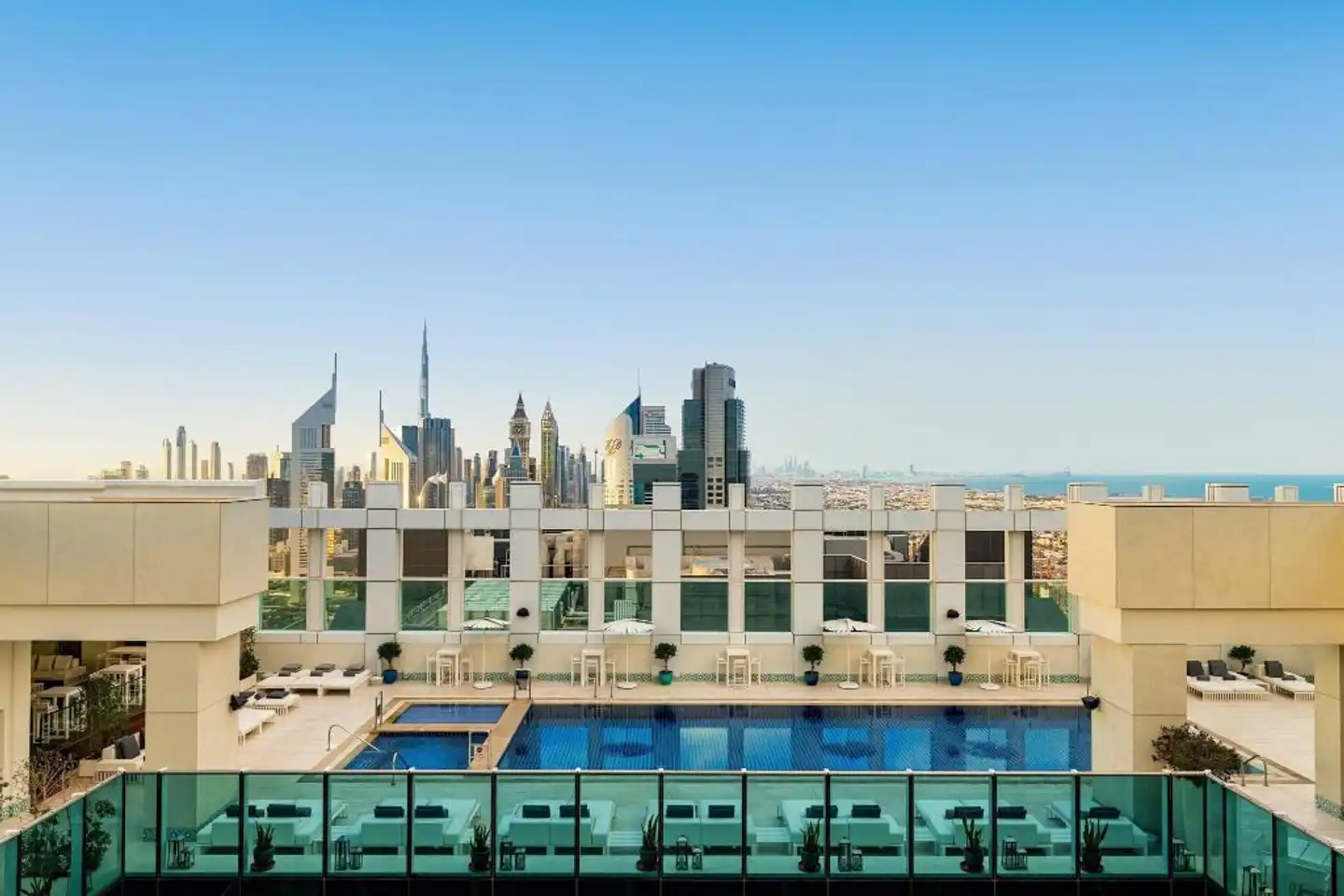 Sheraton Grand Hotel, Dubai Aussenansicht