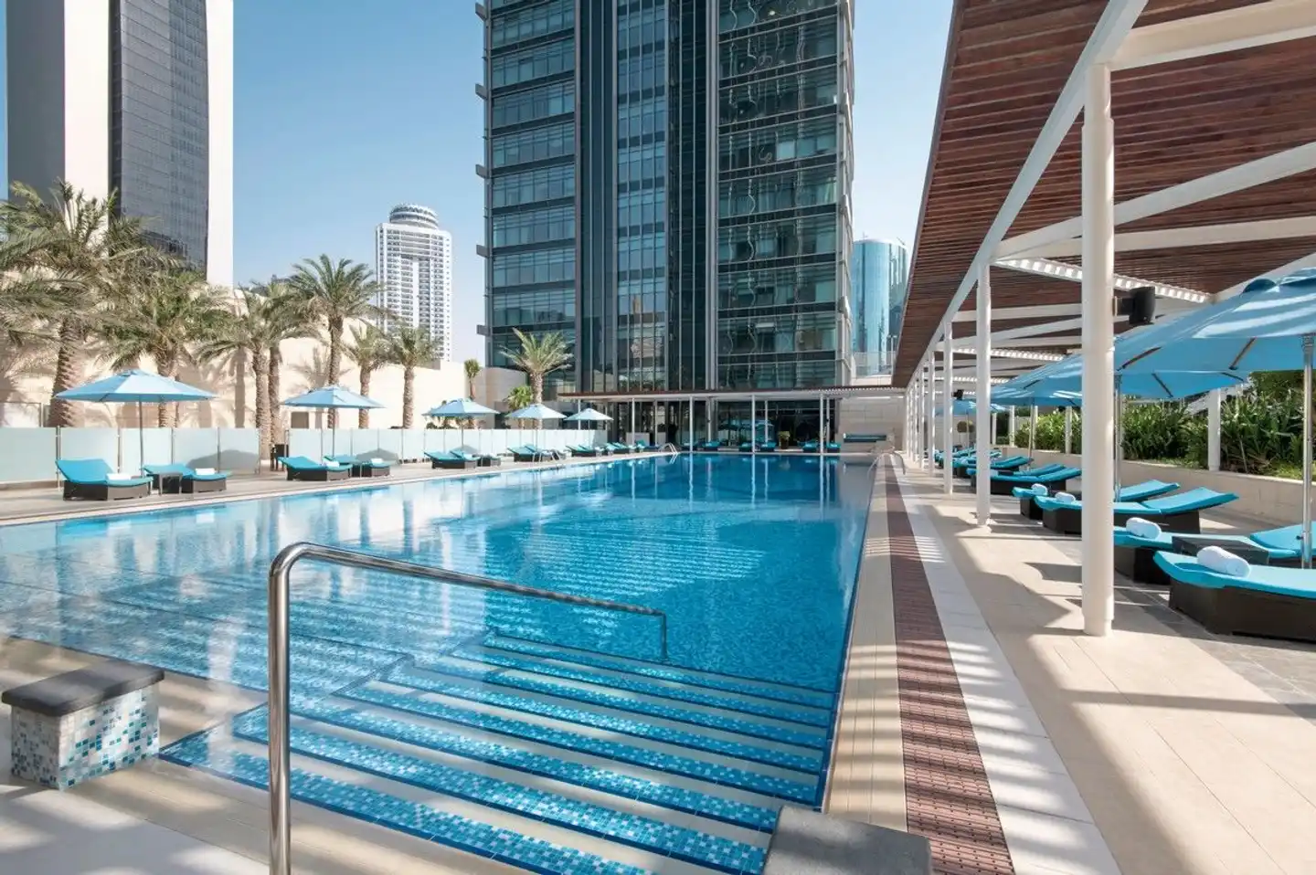 Marriott Marquis City Center Doha Pool
