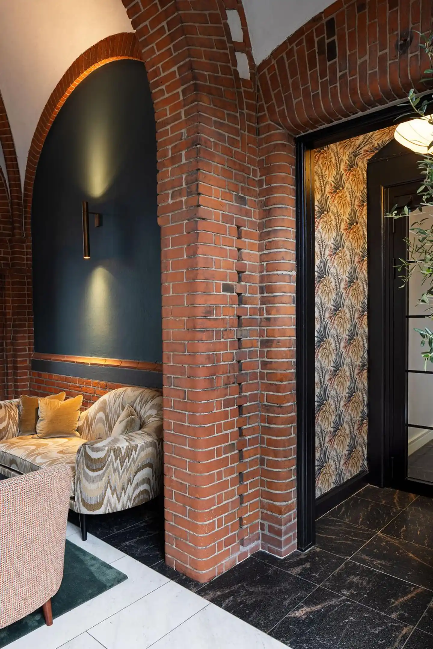 Hypernym Luxury Apartments Wellness