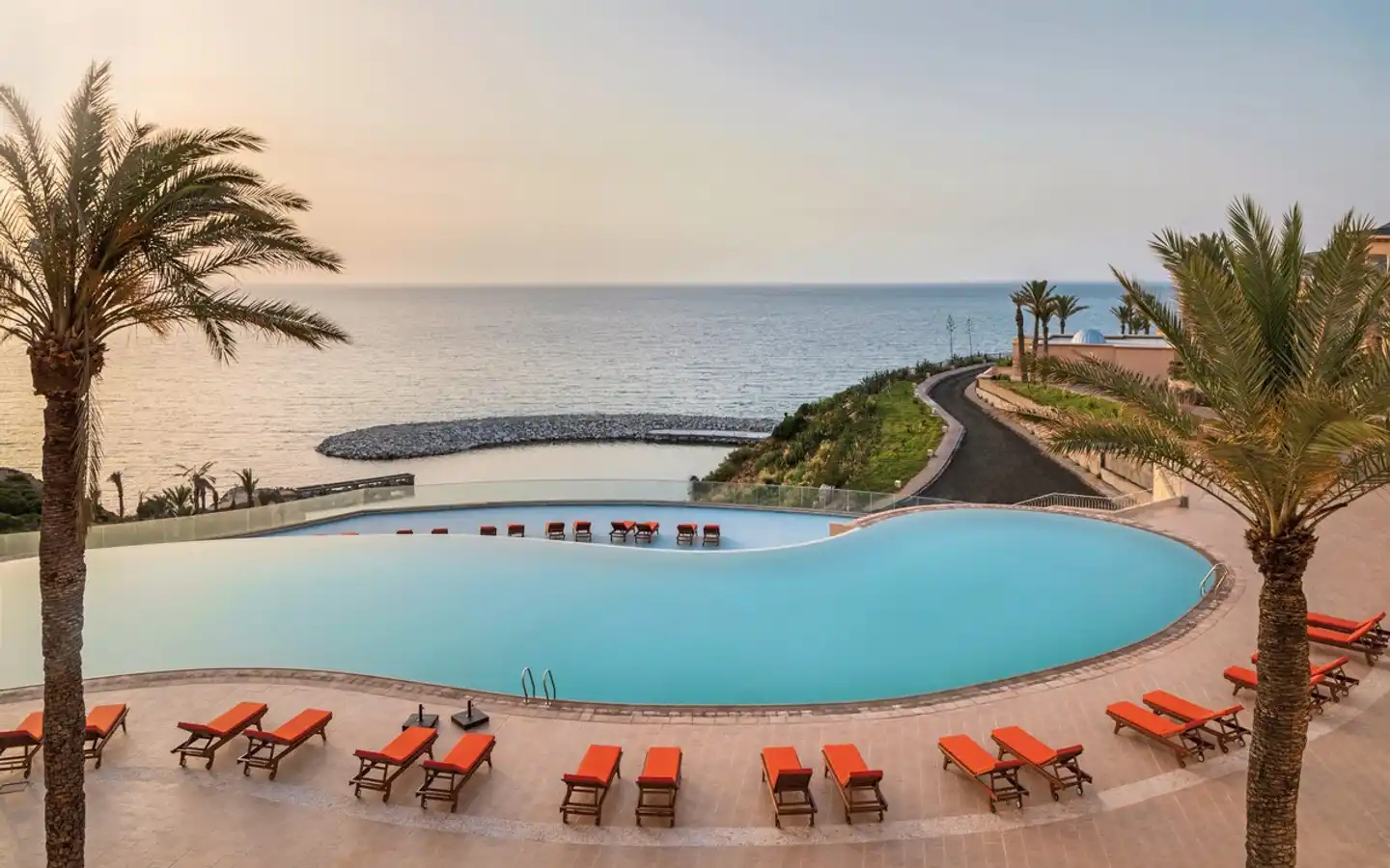Royal Tulip Korbous Bay Thalasso & Springs Pool
