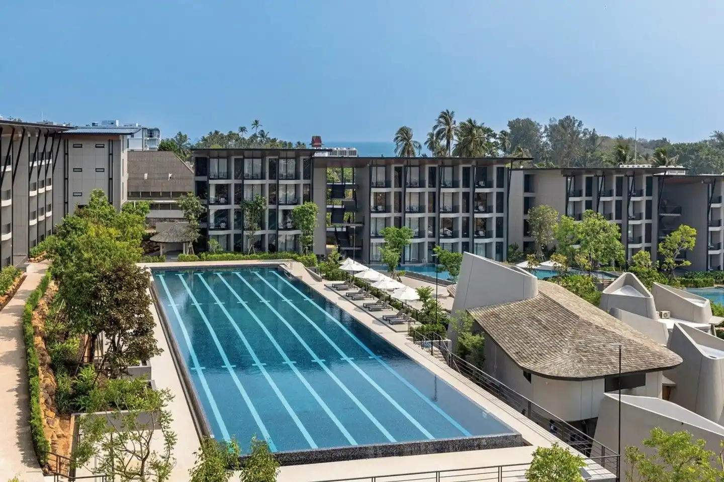 Varana Hotel Pool