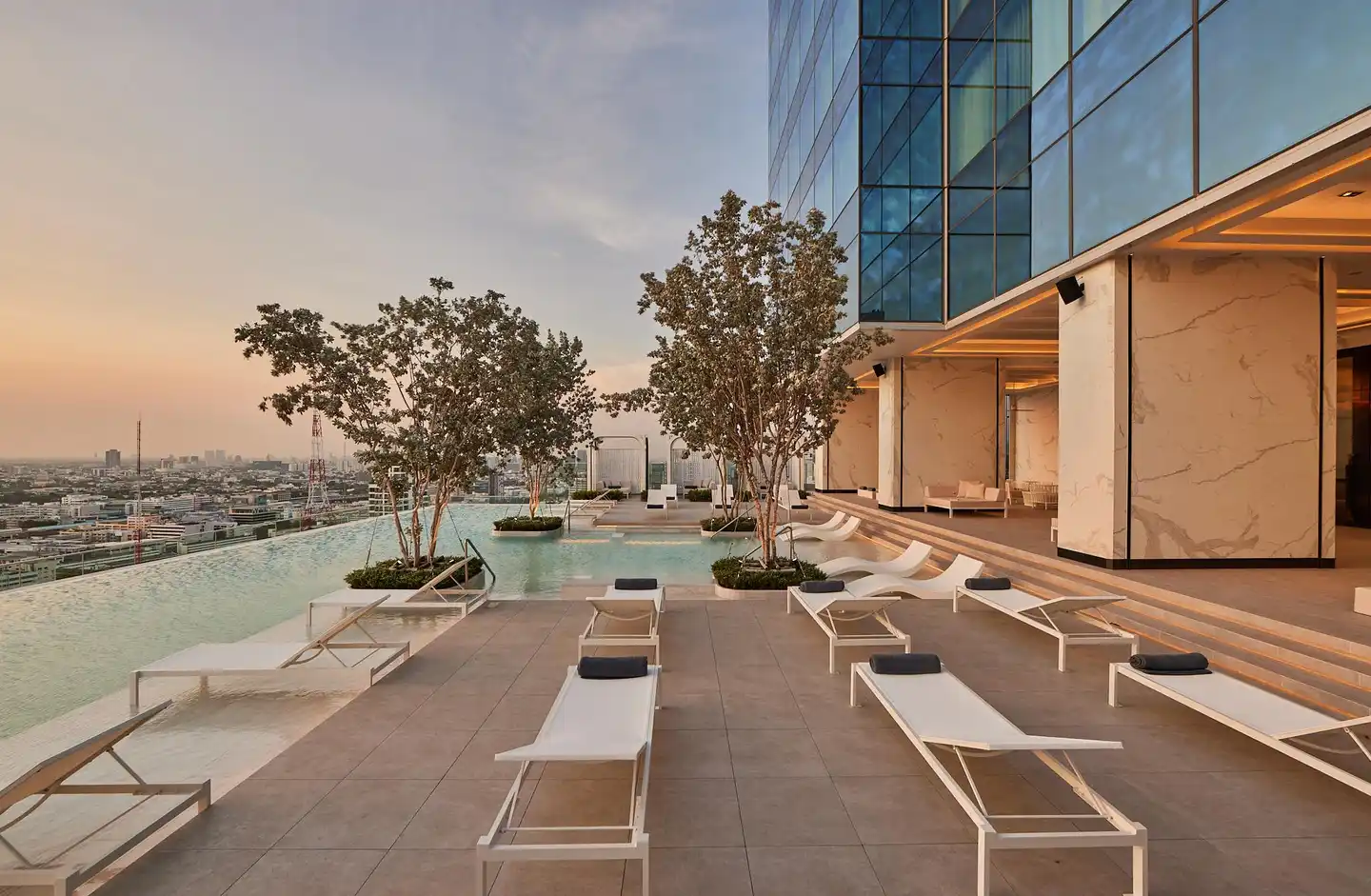 Eastin Grand Hotel Phayathai Terrasse
