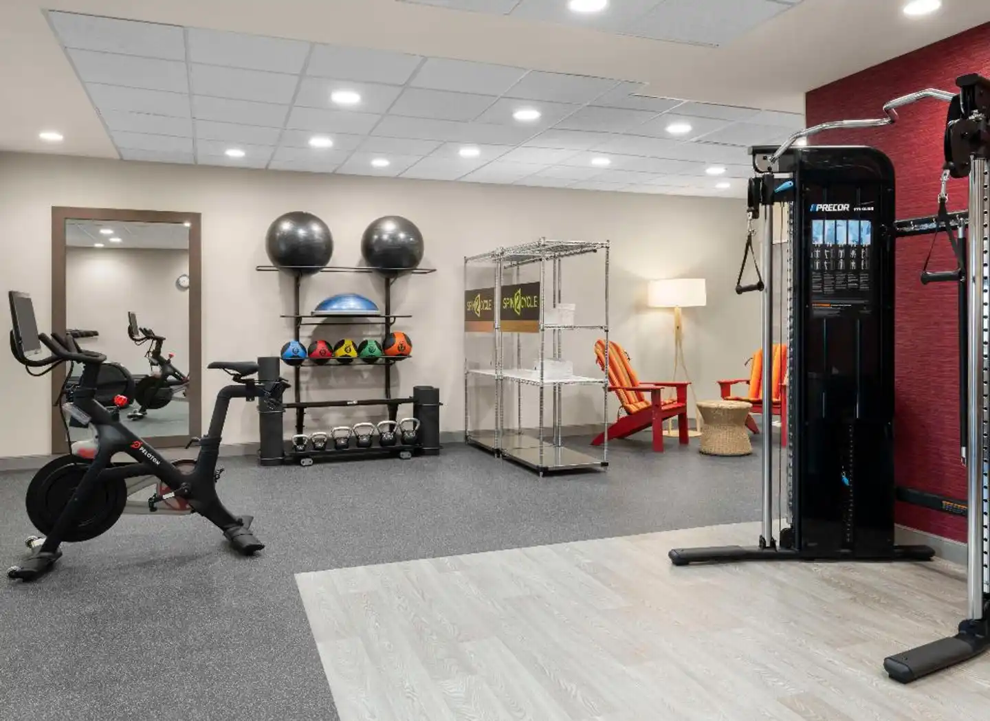 Home2 Suites by Hilton Orlando South Davenport Sport und Entertainment