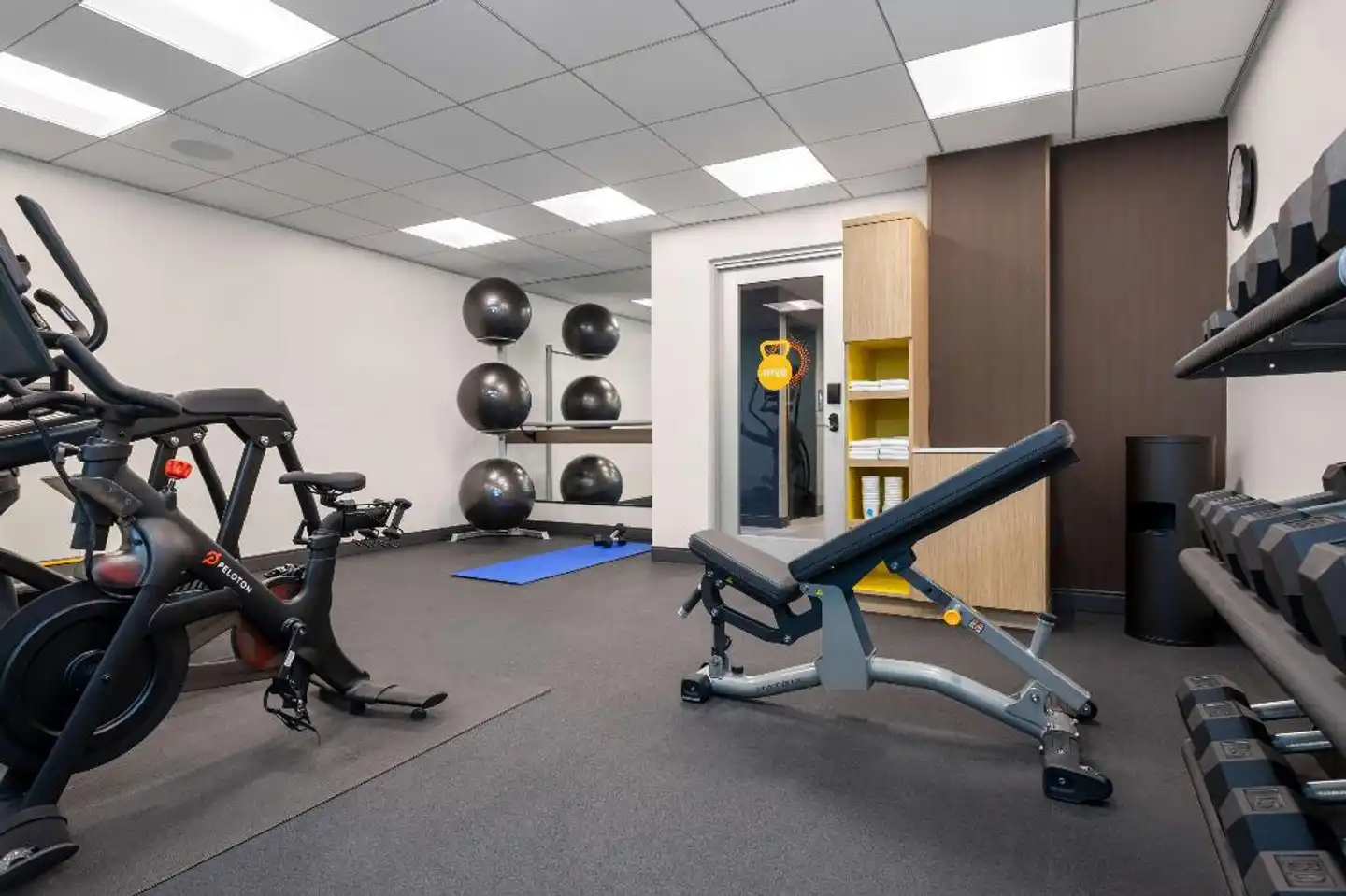 Tru By Hilton Brooklyn Sport und Entertainment