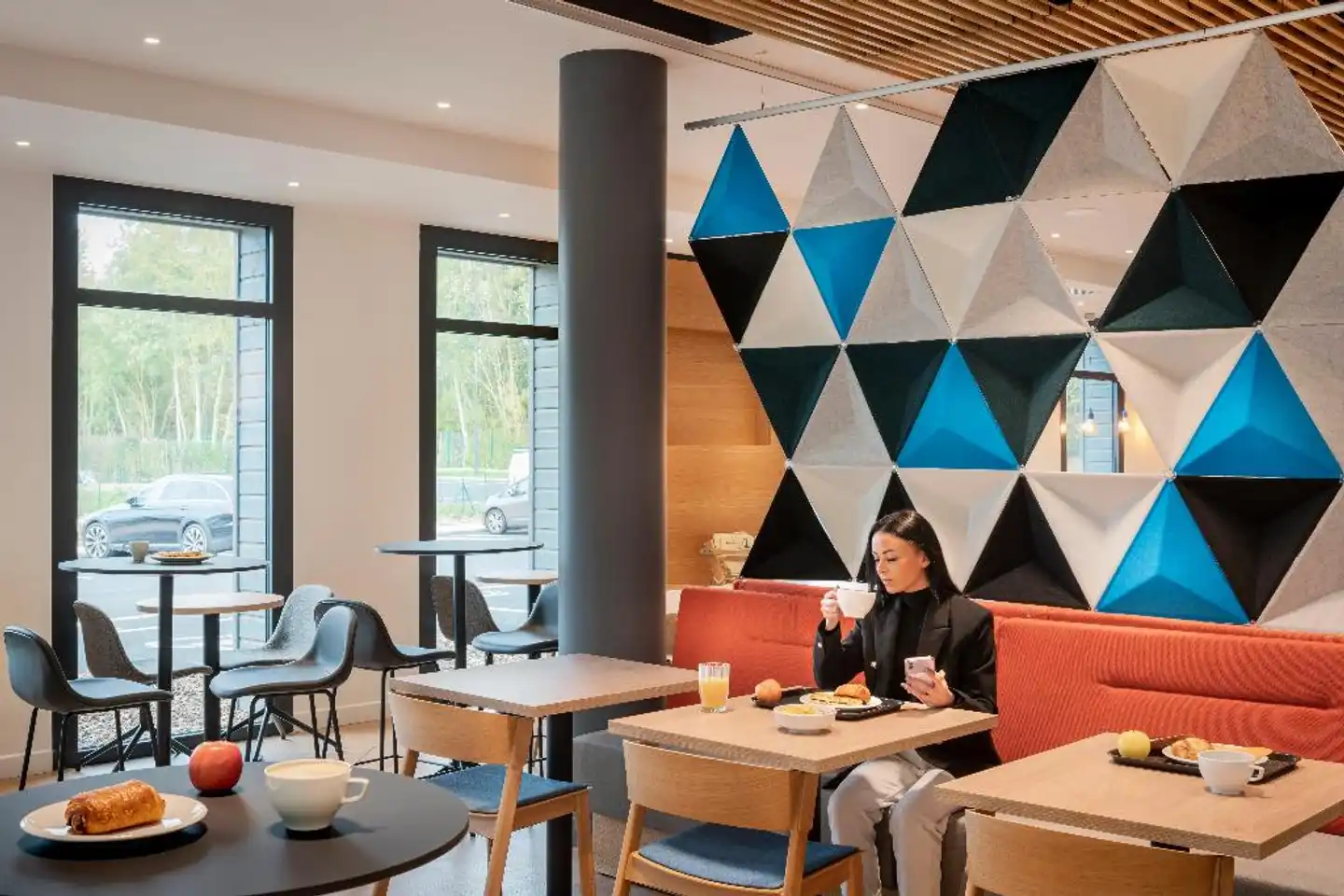Holiday Inn Express Marne La Vallee Val D Europe Restaurant