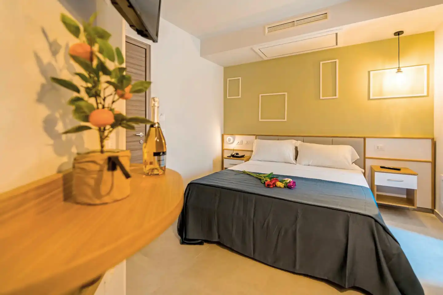 Eliseo Palace Tropea Wohnbeispiel