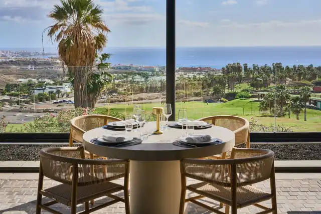 Royal Hideaway Corales Villas Terrasse