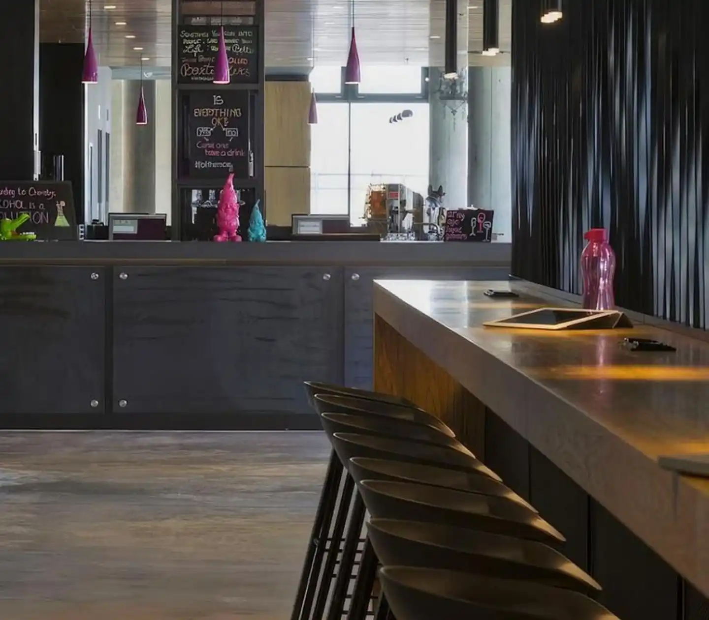 Moxy Miami Wynwood Bar