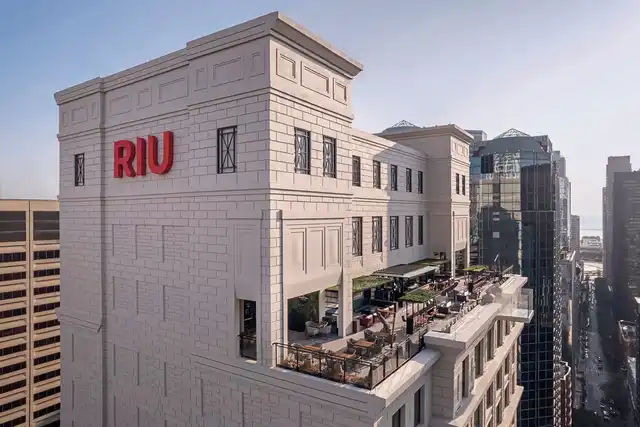 RIU Plaza Chicago Aussenansicht