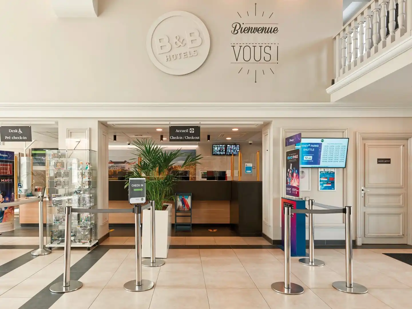 B&B HOTEL près de Disneyland® Paris Lobby
