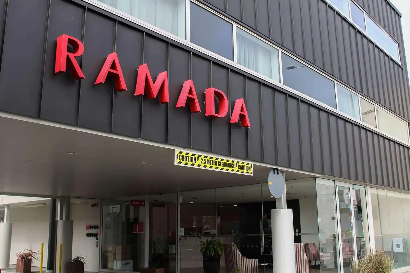 Ramada Suites by Wyndham Christchurch City Aussenansicht