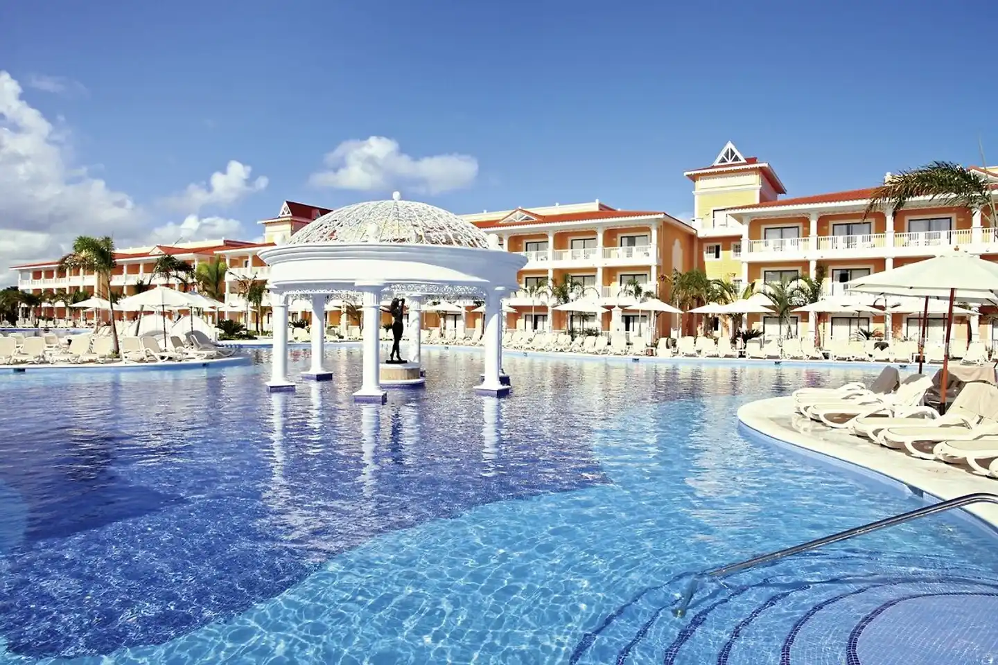 Bahia Principe Grand Aquamarine Pool