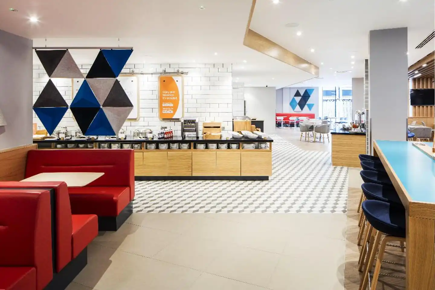 Holiday Inn Express Dublin City Centre Lobby