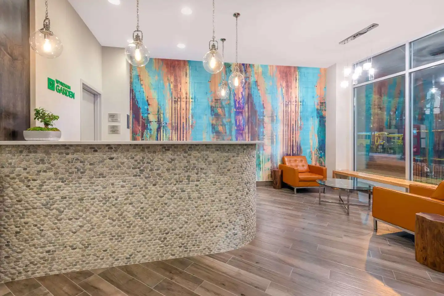 Wyndham Garden LaGuardia South Lobby