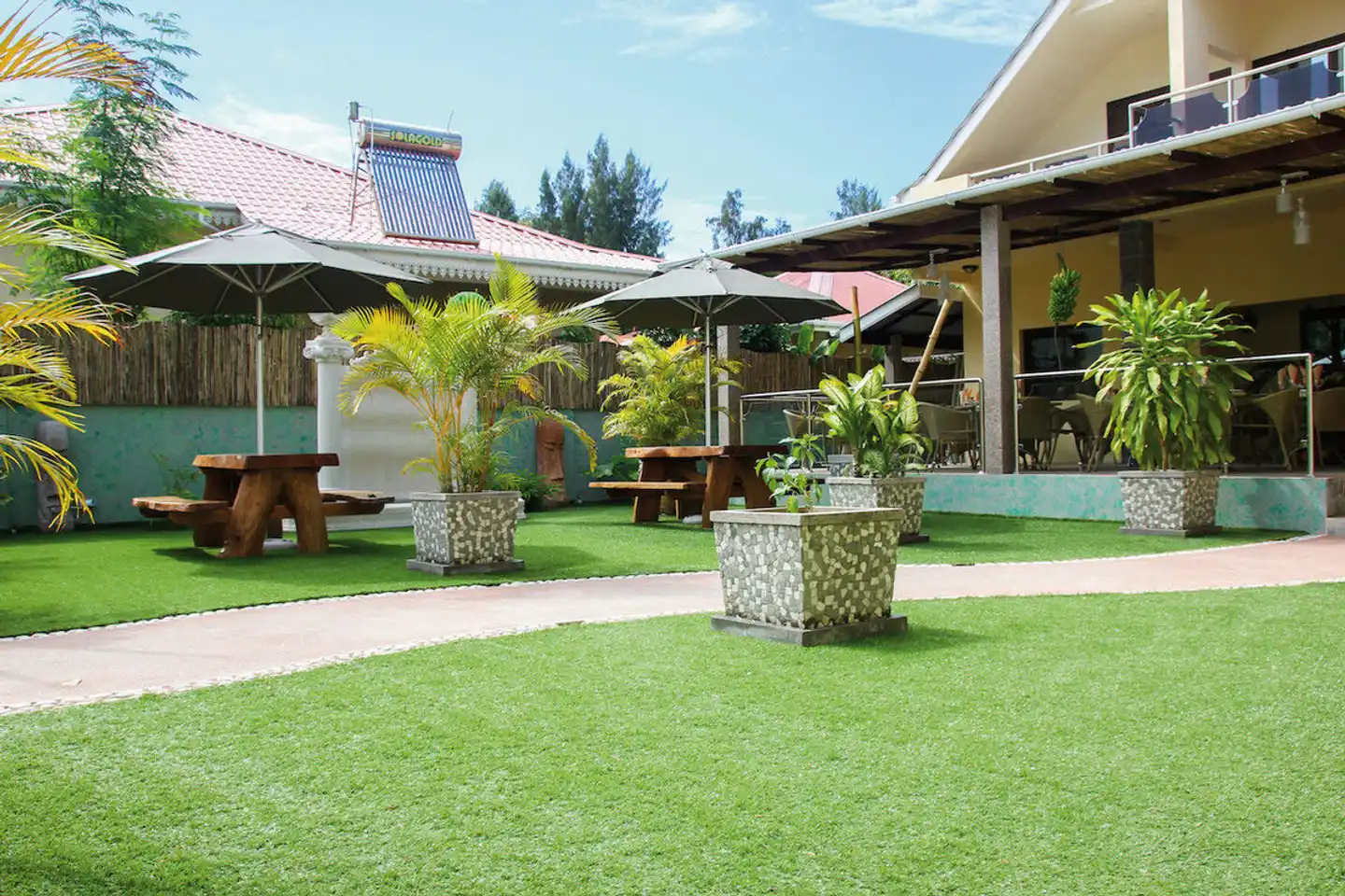 Chez Bea Luxury Villa Garten