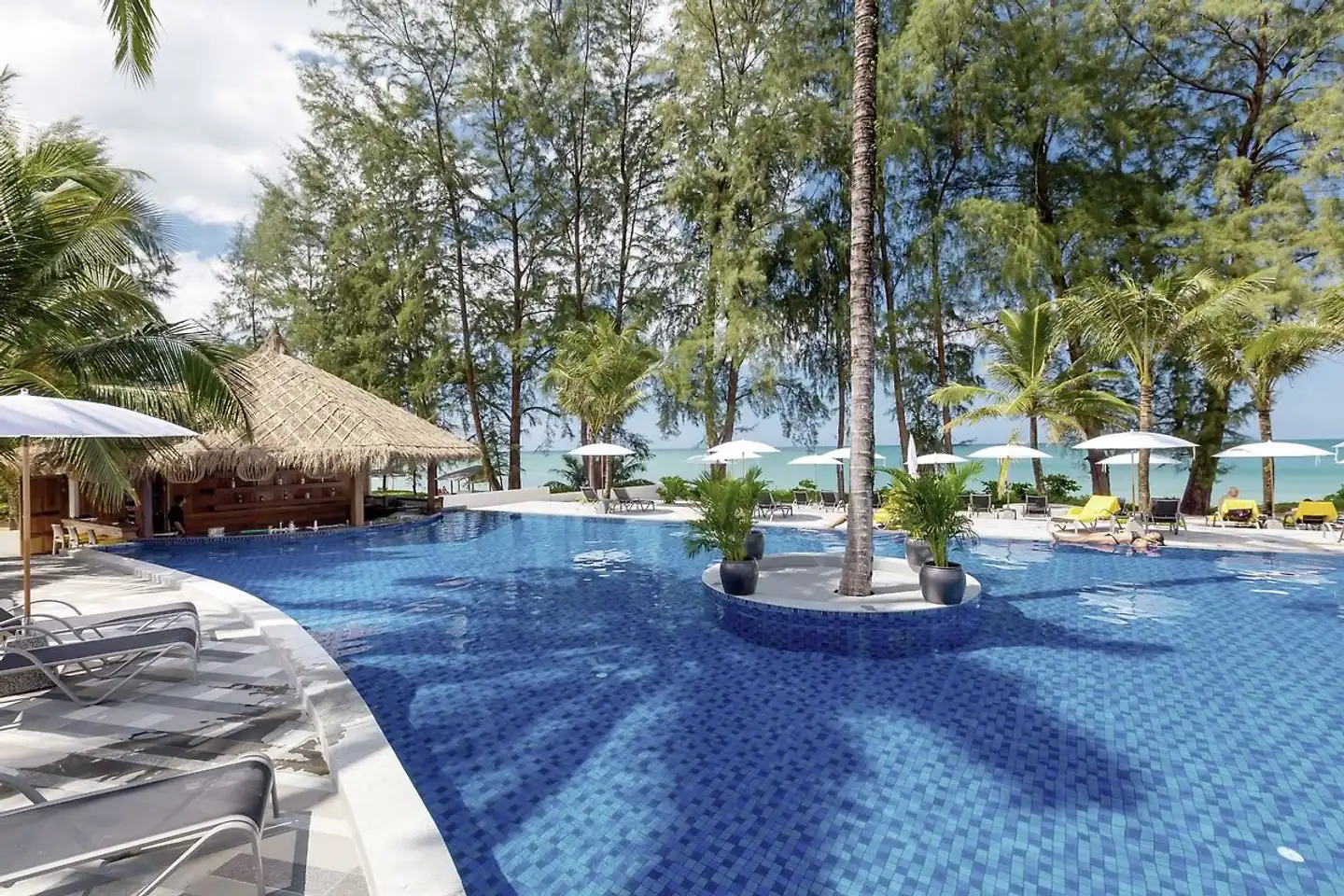 X10 Khaolak Resort Pool