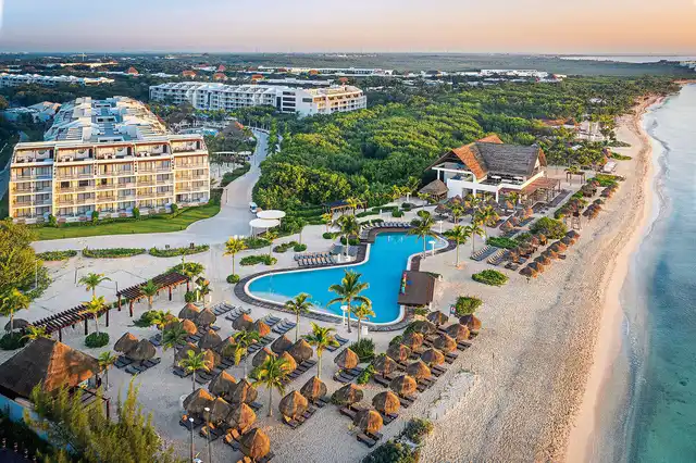 Ocean Riviera Paradise OUTDOOR