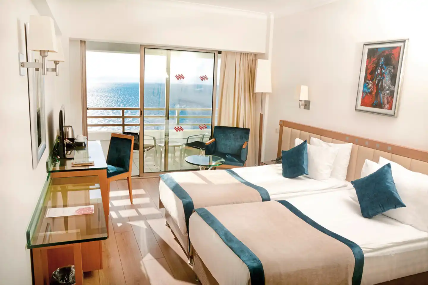 Korumar Deluxe Hotel Wohnbeispiel