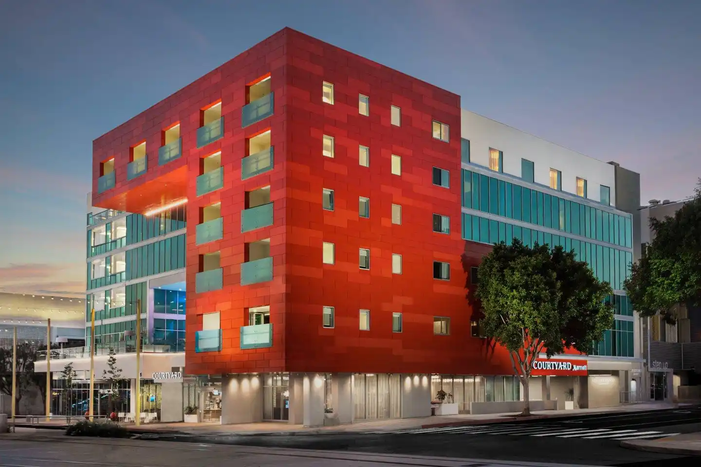 Courtyard by Marriott Santa Monica Aussenansicht