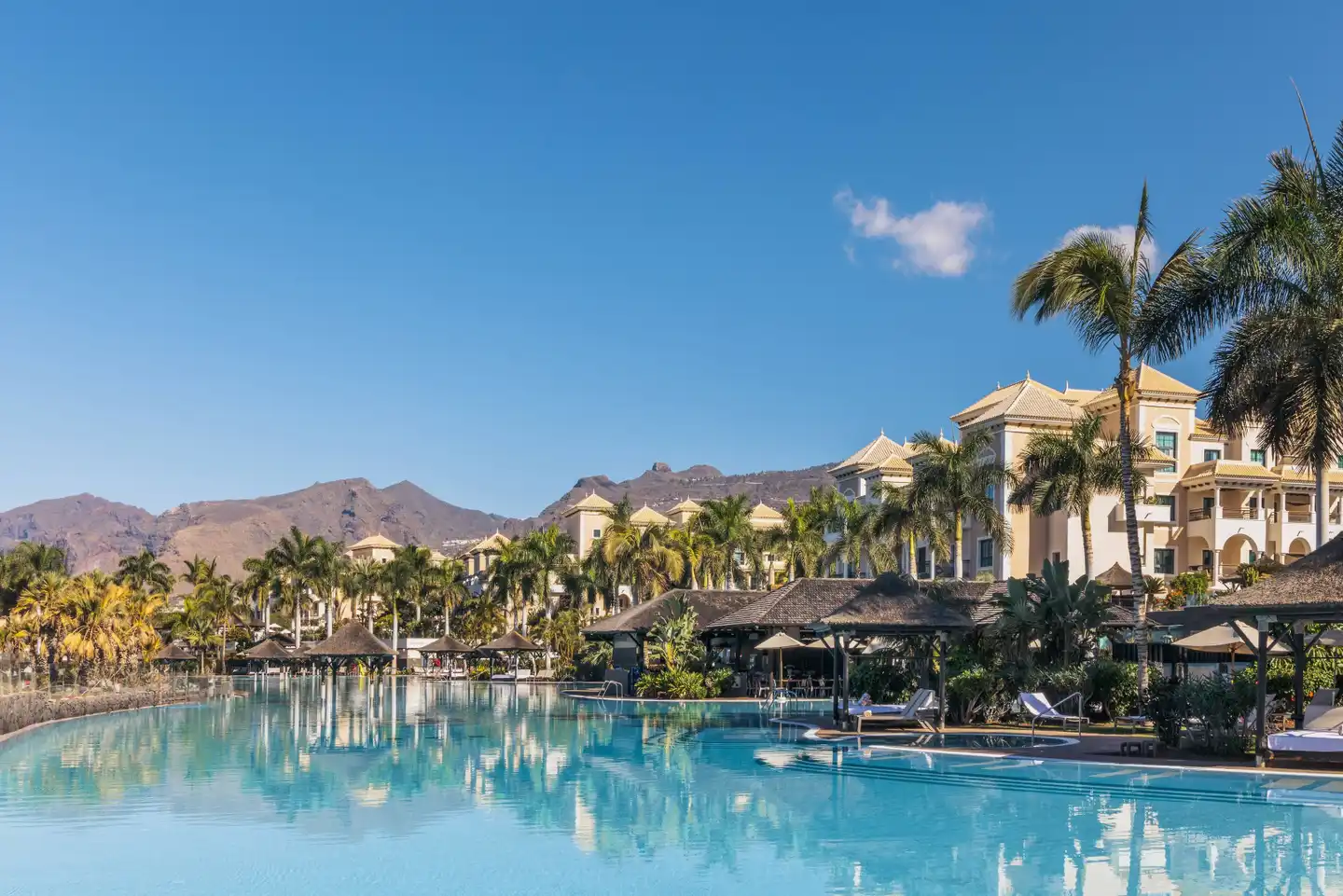 Gran Meliá Palacio de Isora Pool