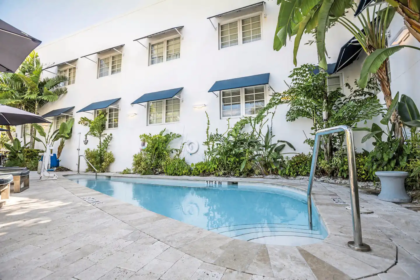 Oceanside Hotel Pool