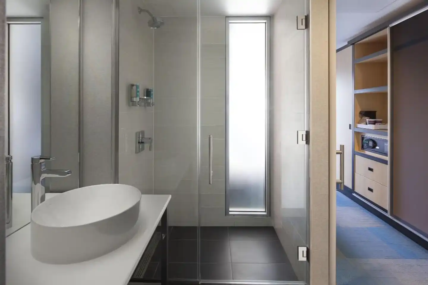 Aloft Long Island City-Manhattan View Badezimmer