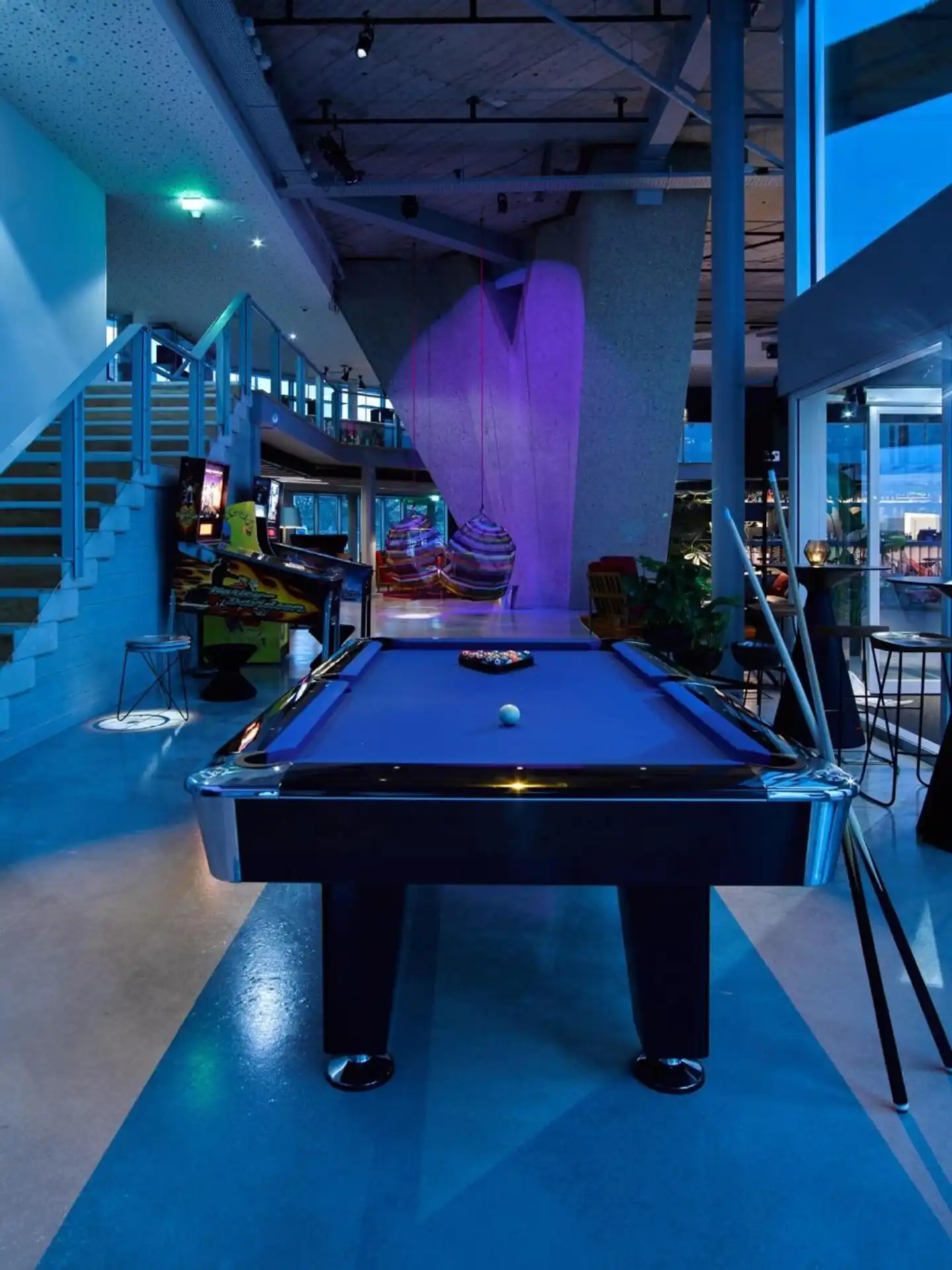 Sir Adam Sport und Entertainment