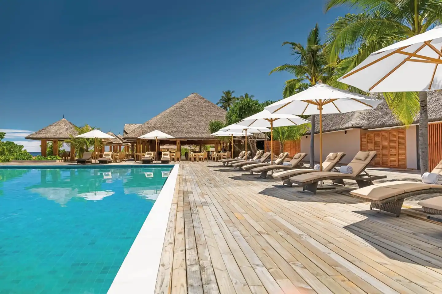 Kudafushi Resort & Spa Pool