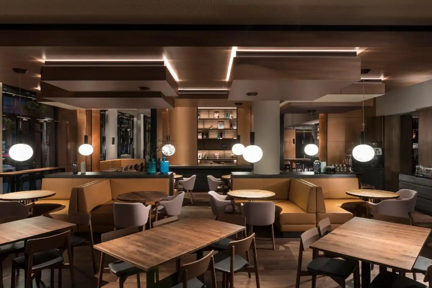 Adina Apartment Hotel Frankfurt Westend Bar