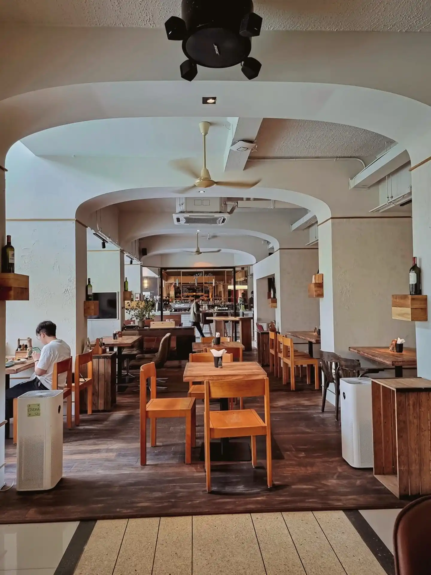 Josh Hotel Bar