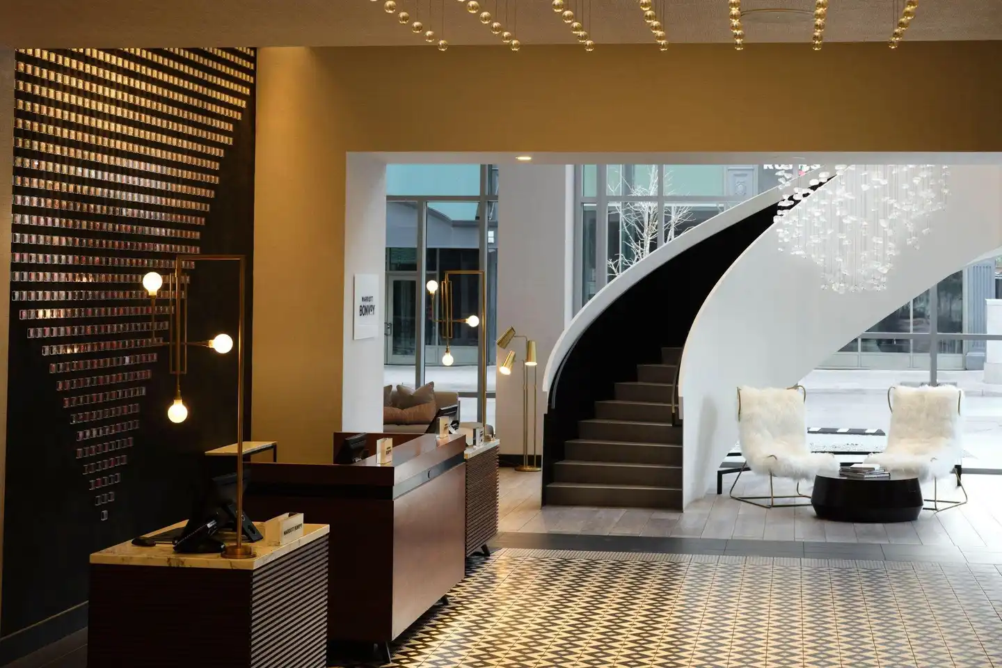 Le Méridien Denver Downtown Lobby