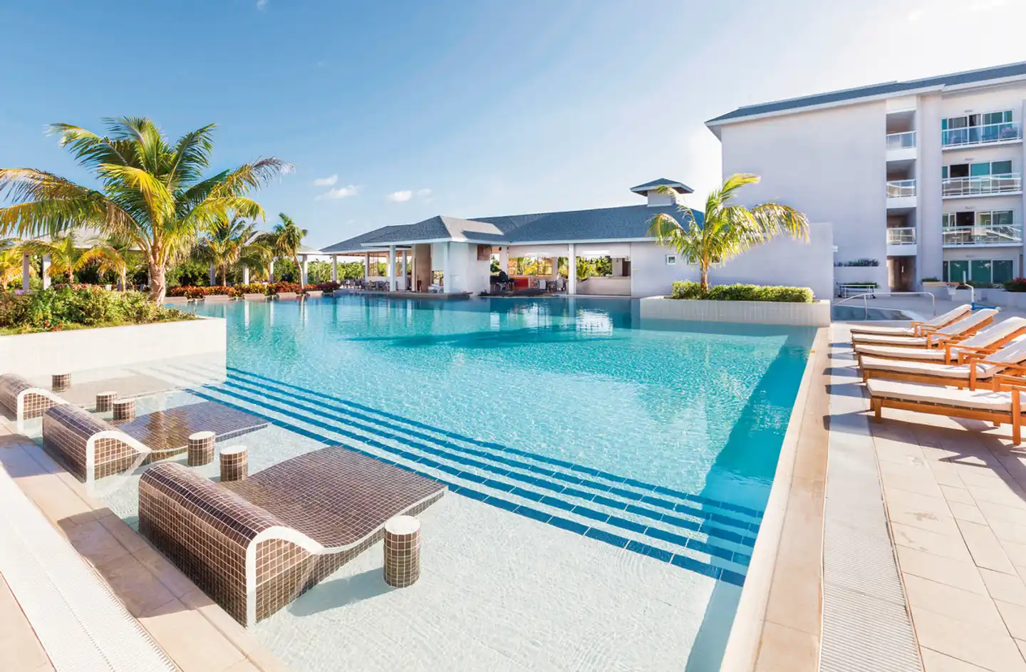 Paradisus Los Cayos Pool