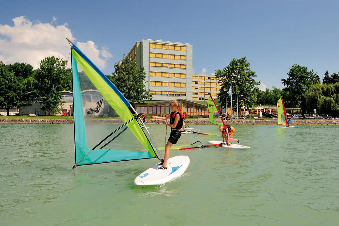 Club Tihany Bungalók Sport und Entertainment