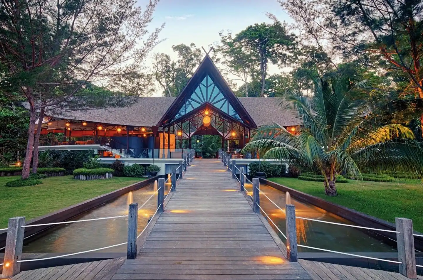Borneo Eagle Resort Aussenansicht