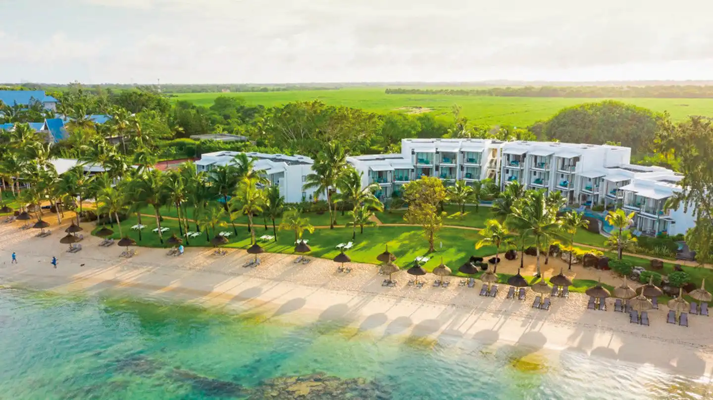 Victoria for 2 Beachcomber Resort & Spa Aussenansicht