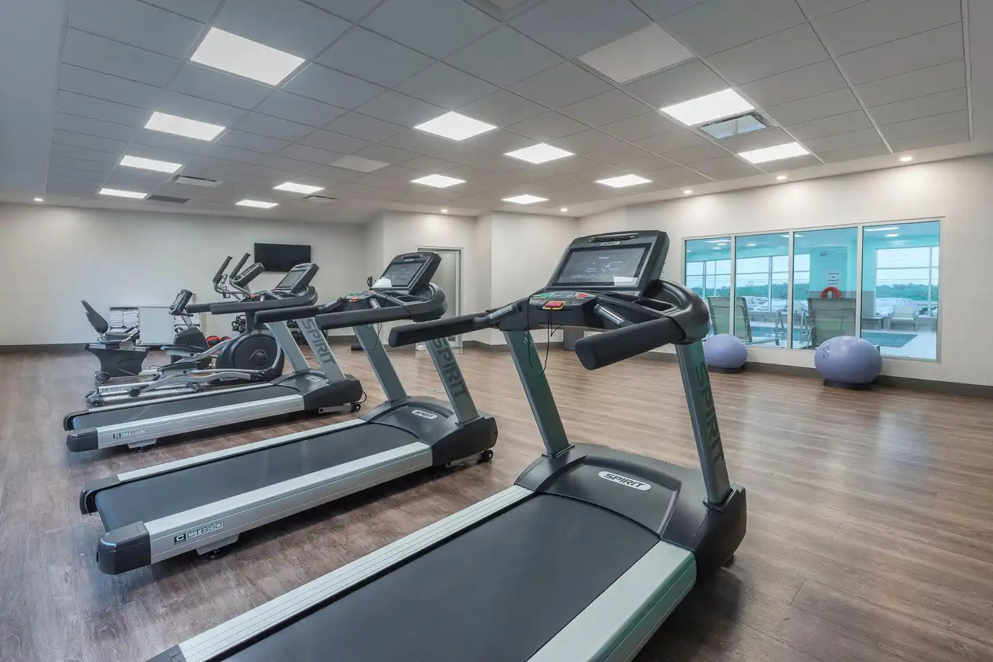 Holiday Inn Express & Suites Moncton Sport und Entertainment