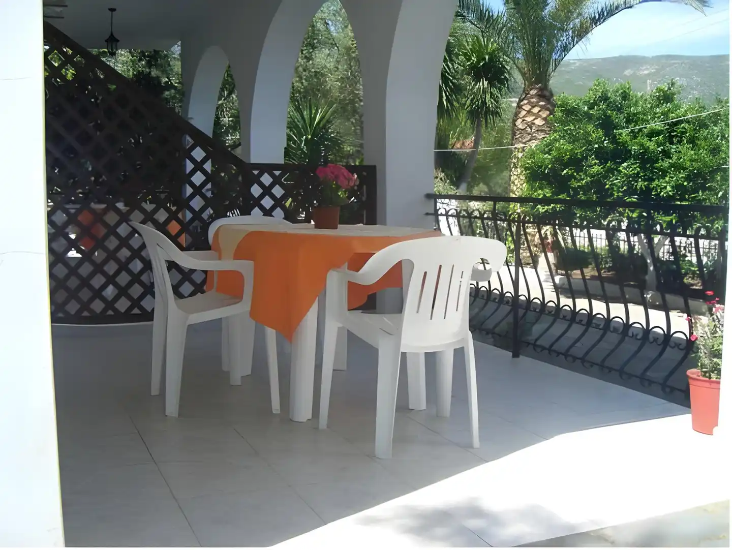 Nikos Studios Terrasse